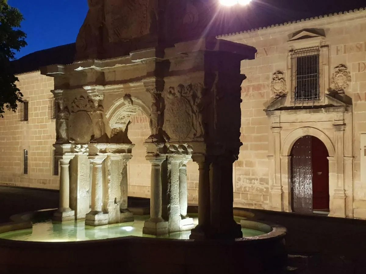 Apartamento Adrian Y Vanessa Vft/Ja/00086 Baeza 0*,  Espagne